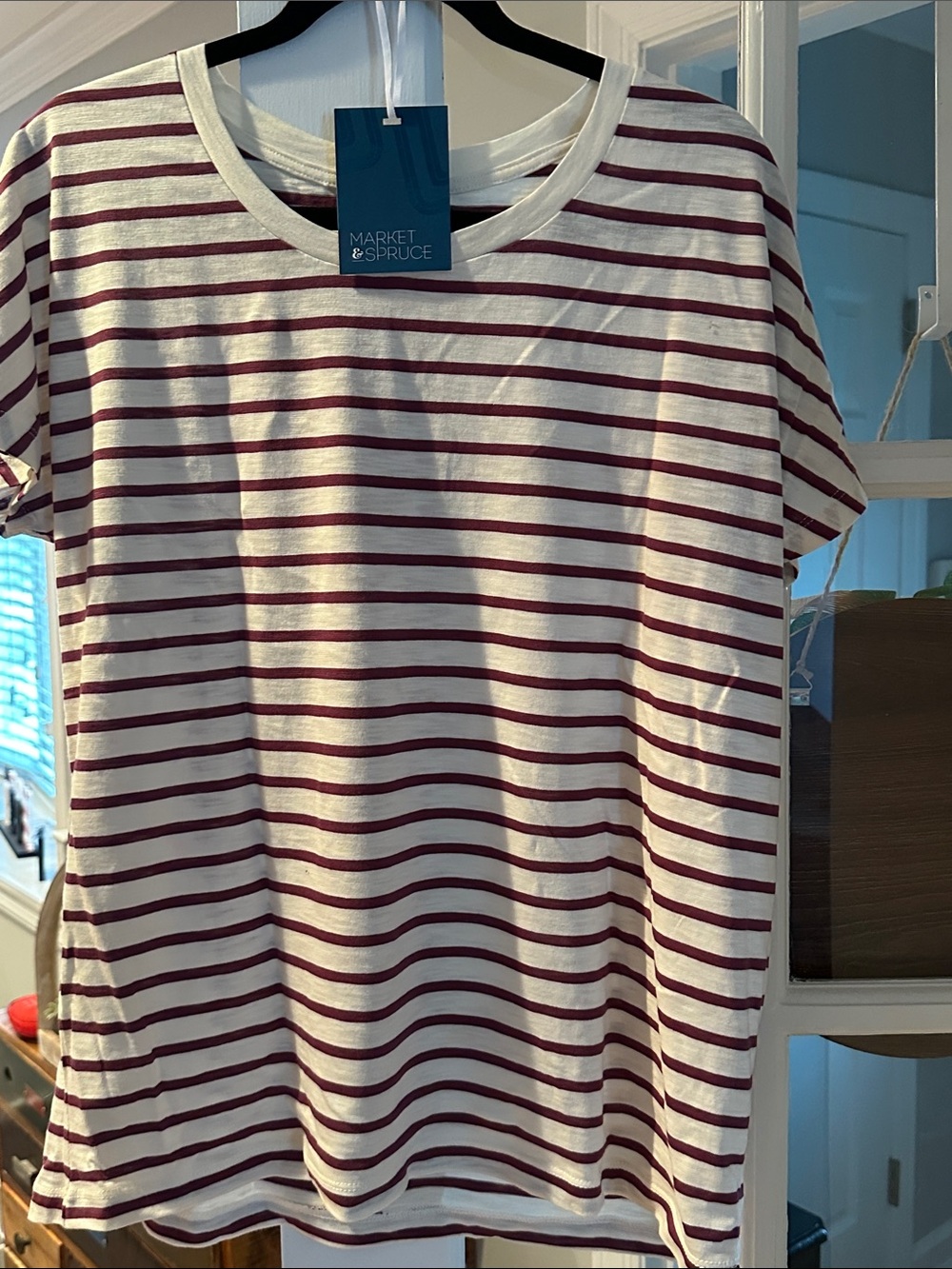 New Market & Spruce Cream Tee with Burgundy Stripes Large